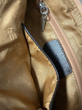 Lade das Bild in den Galerie-Viewer, vintage Balenciaga slingbag
