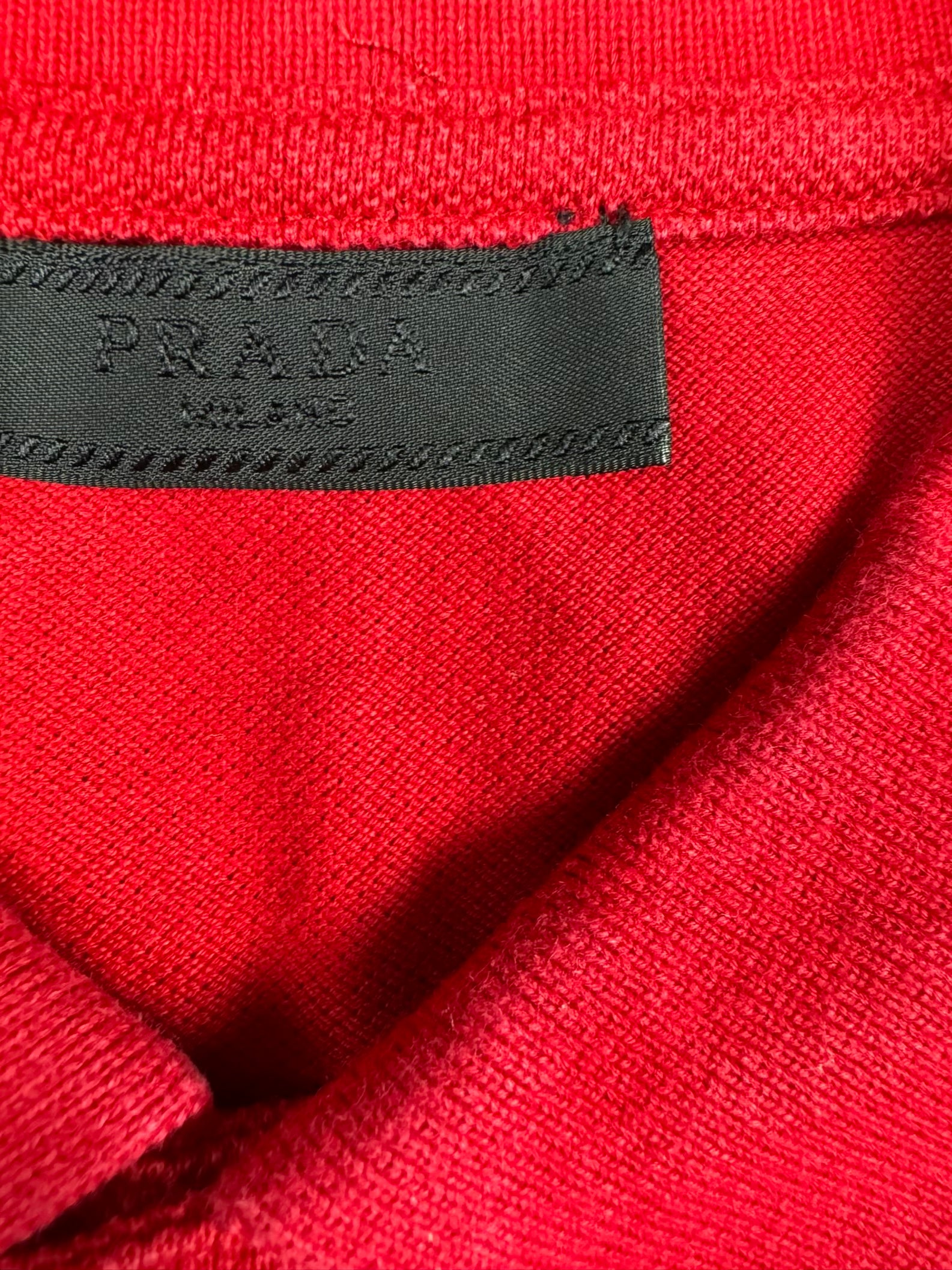 red Prada polo {XL}