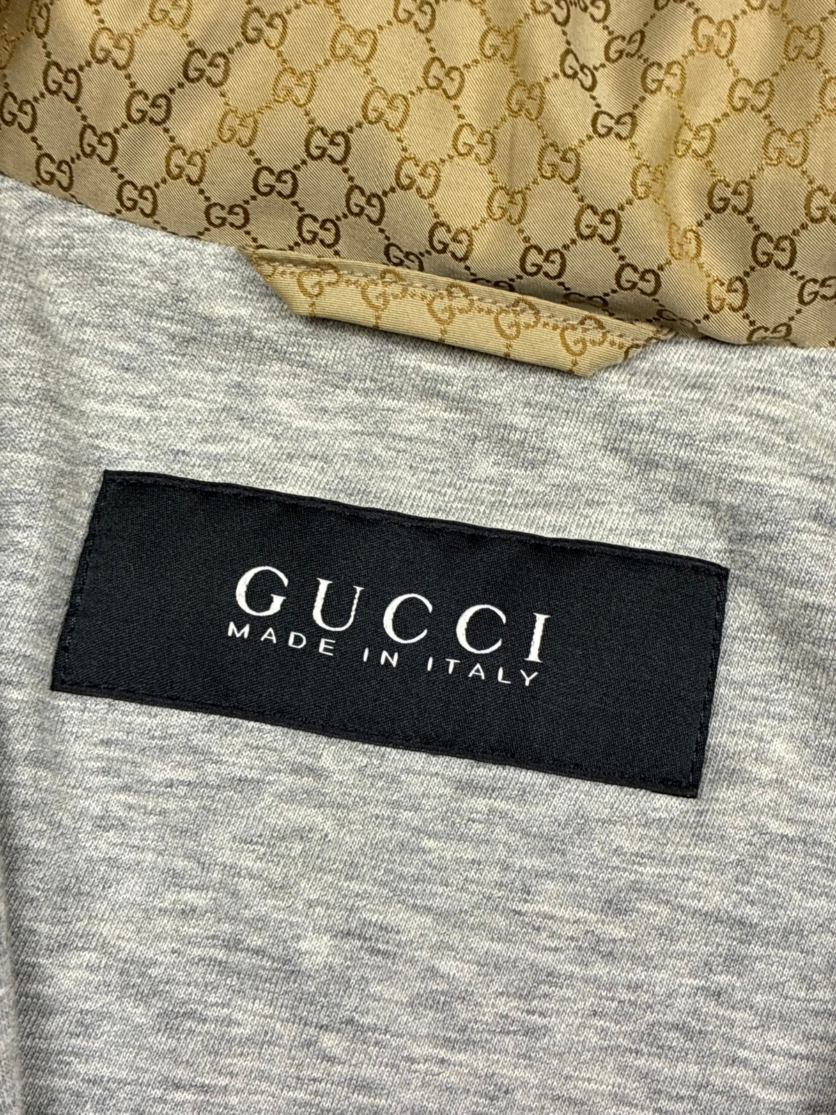 vintage Gucci windbreaker {S}