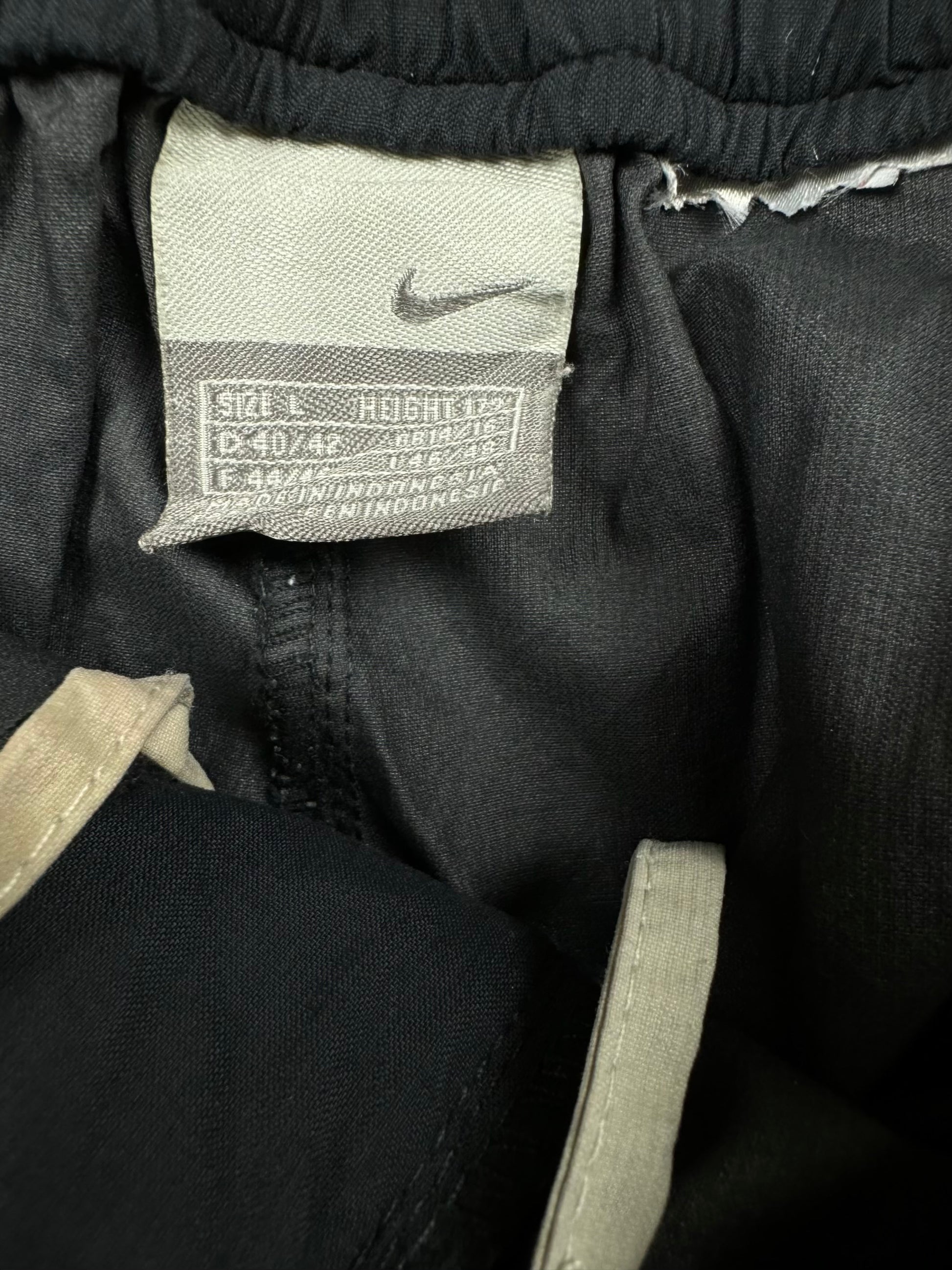 vintage Nike trackpants {S}