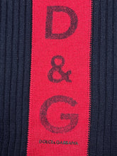 Cargar imagen en el visor de la galería, vintage Dolce &amp; Gabbana knittedsweater {M}
