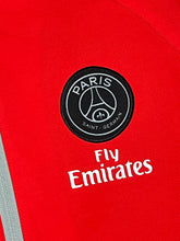 Cargar imagen en el visor de la galería, vintage Nike PSG Paris Saint Germain windbreaker {XL}
