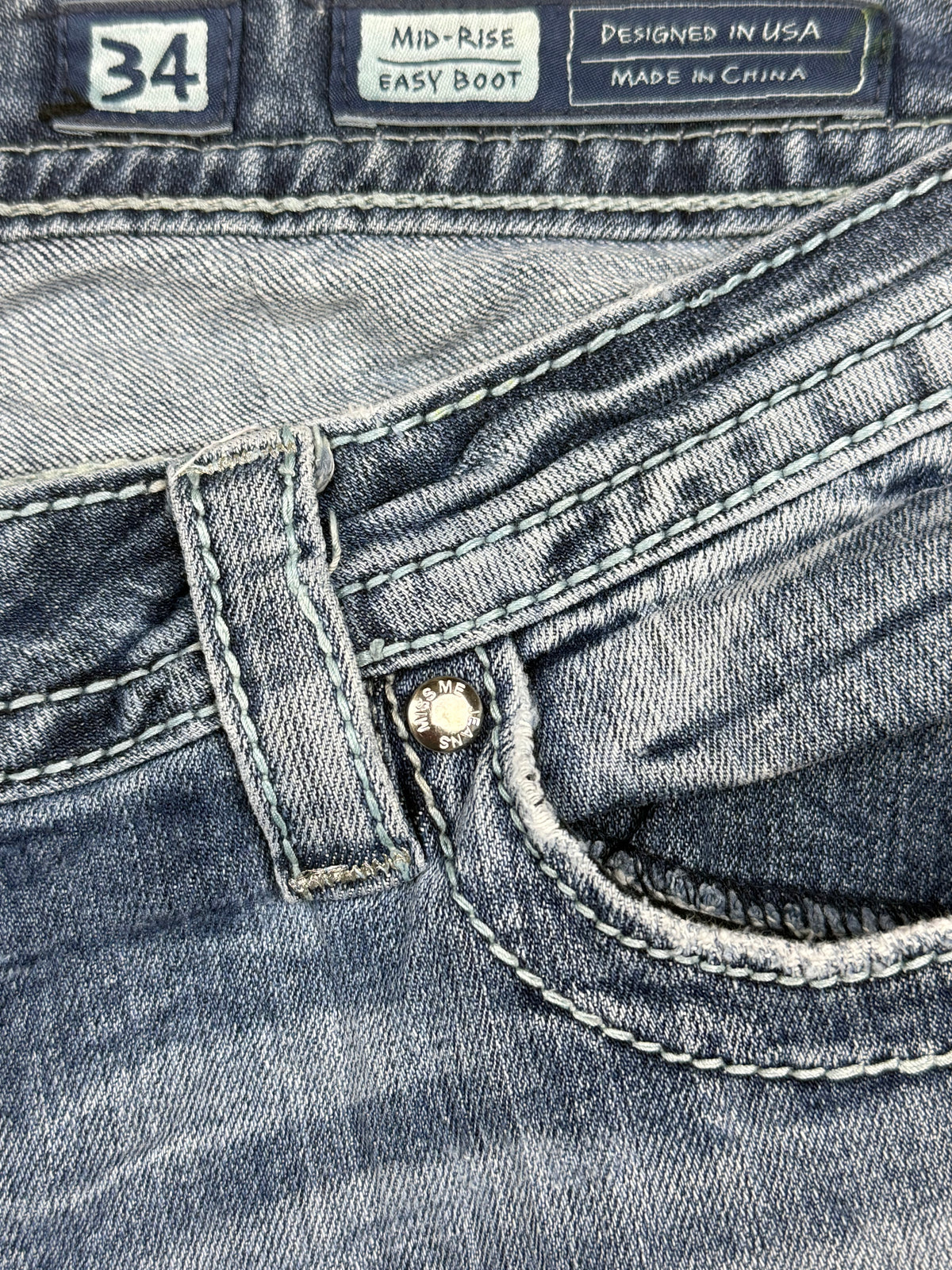 vintage Miss Me jeans {L}