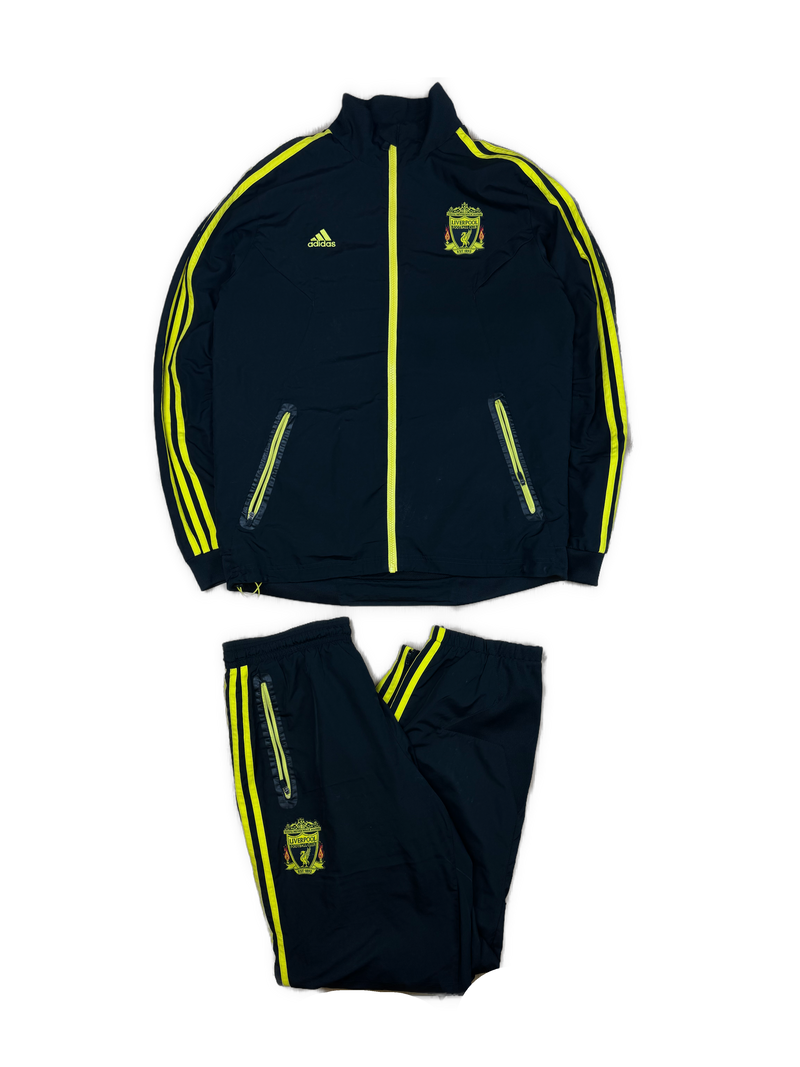 vintage Adidas Fc Liverpool tracksuit {L}