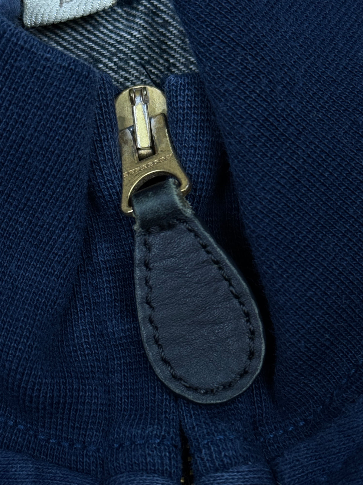 vintage Burberry sweatjacket {S}