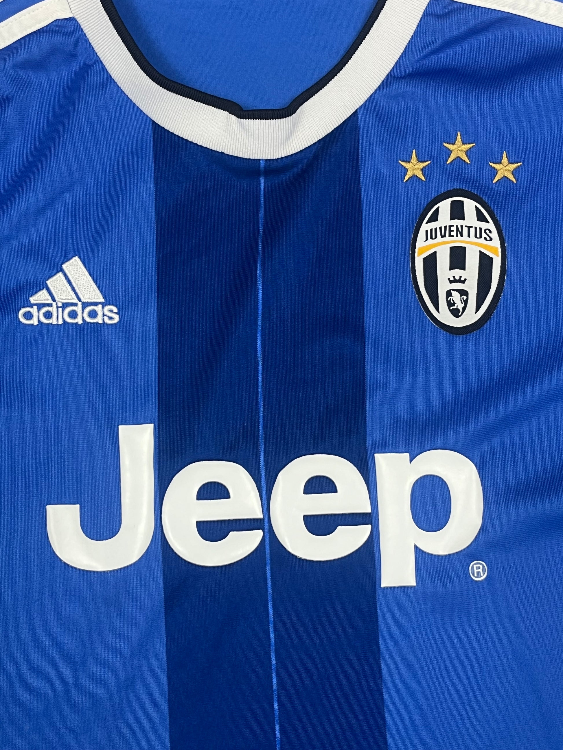 vintage Adidas Juventus Turin 2016-2017 away jersey {XL}