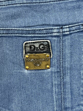 Cargar imagen en el visor de la galería, vintage Dolce &amp; Gabbana jeans {M}
