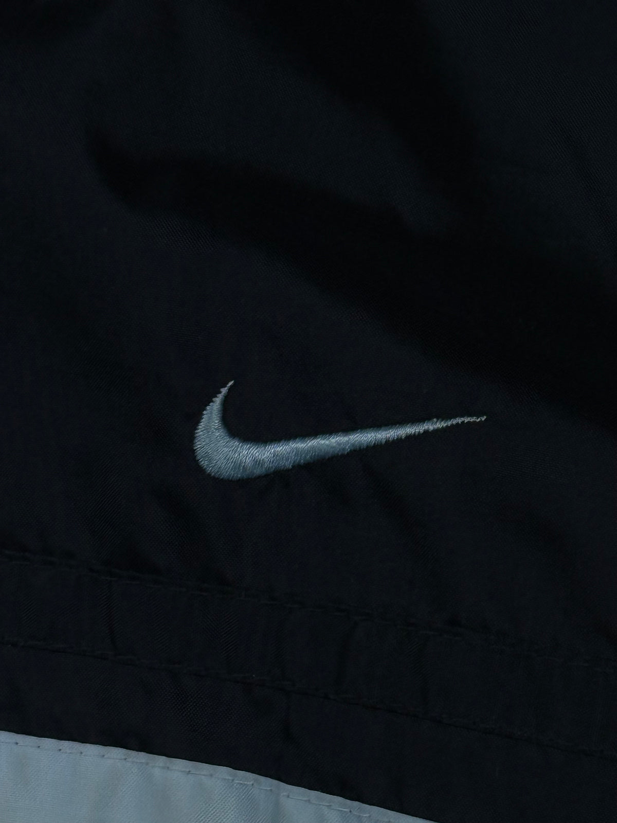 vintage Nike windbreaker {M}