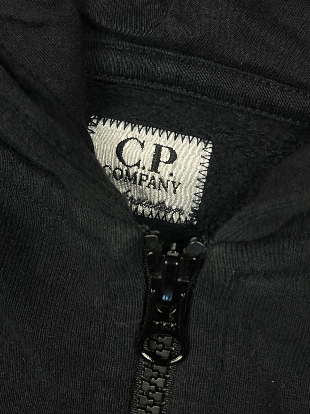 vintage C.P. COMPANY sweatjacket {S}