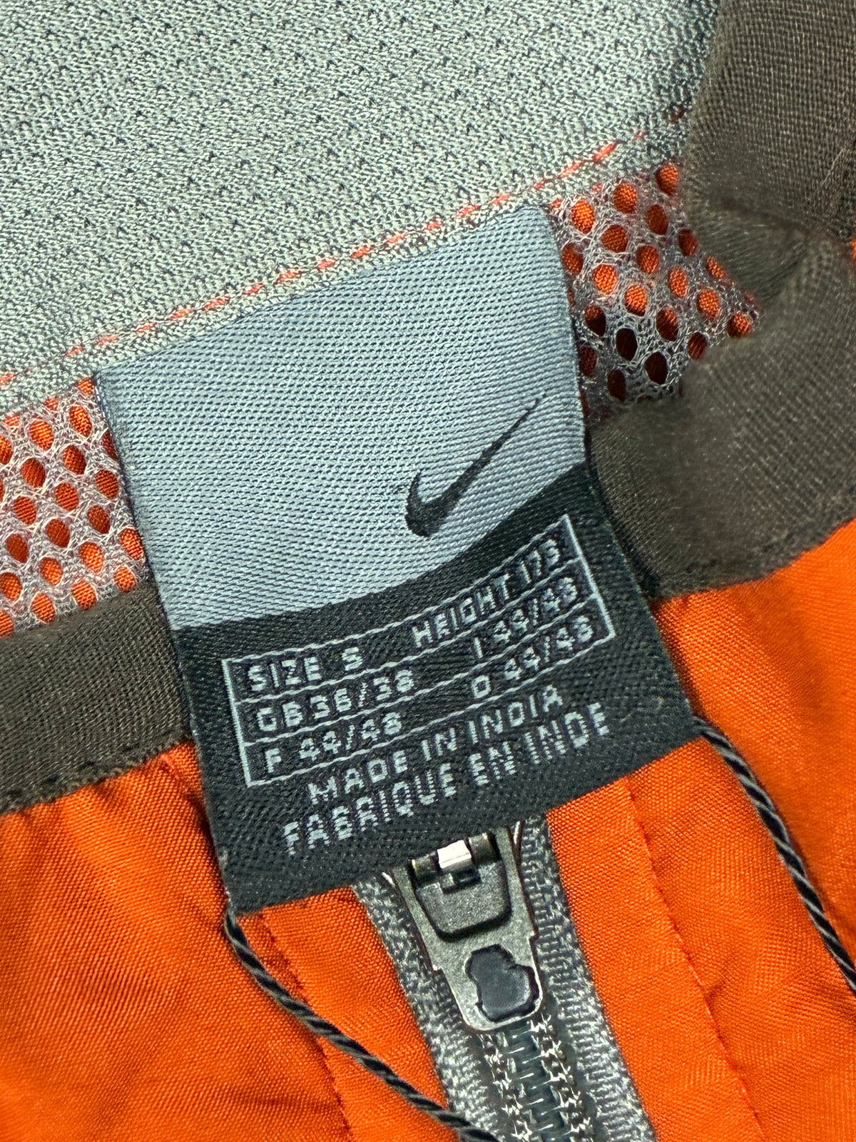 vintage Nike windbreaker {S}
