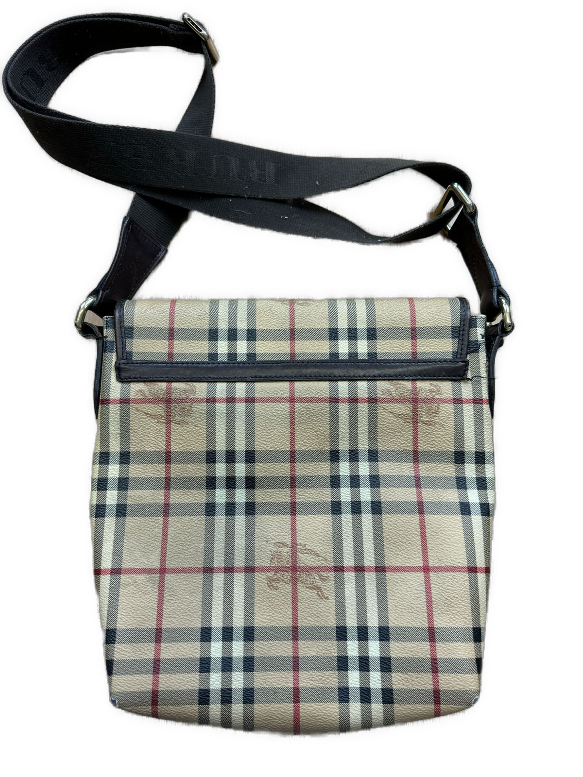 vintage Burberry slingbag