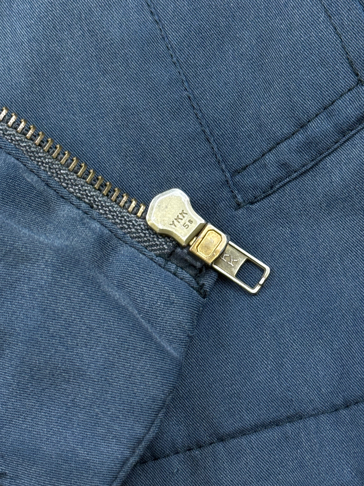 vintage Burberry harringtonjacket {L}