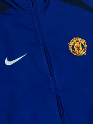 vintage Nike Manchester United windbreaker {S-M}