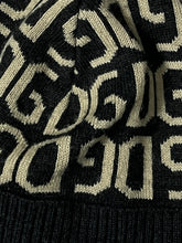 Carica l&#39;immagine nel visualizzatore di Gallery, vintage Dolce &amp; Gabbana beanie
