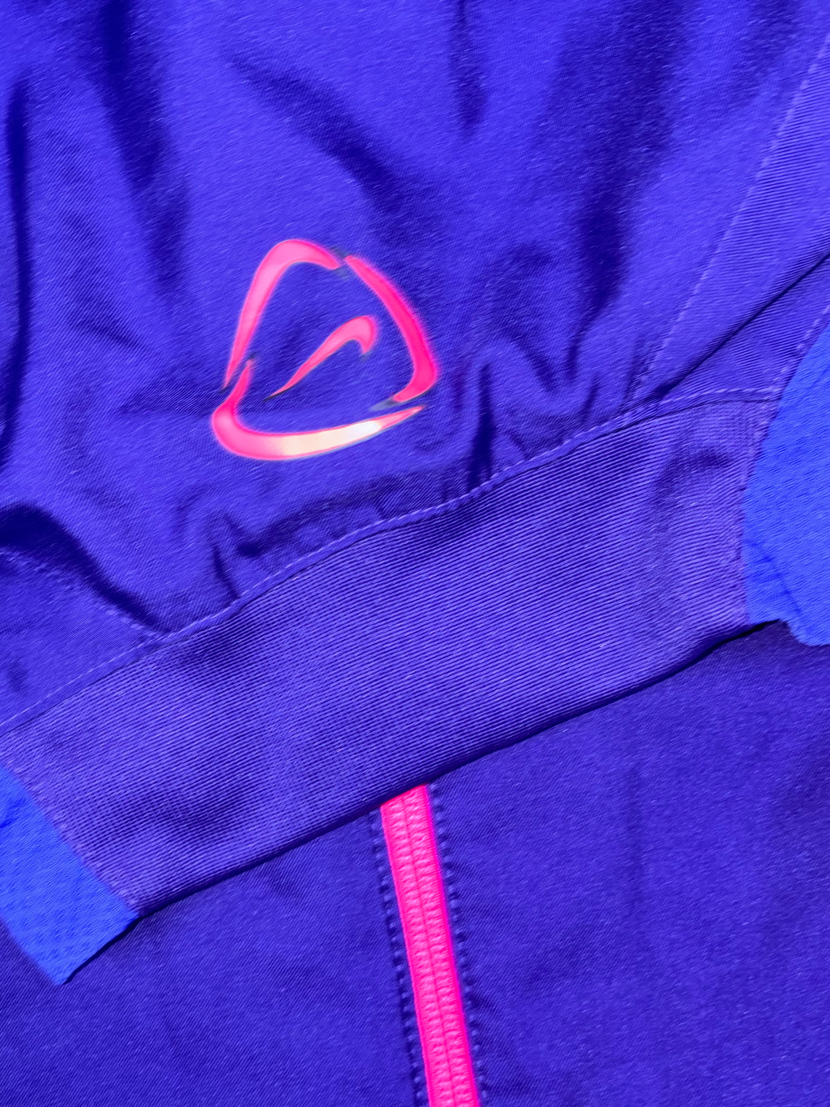 vintage Nike Fc Barcelona windbreaker {S}