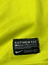 Lade das Bild in den Galerie-Viewer, vintage Nike Manchester United 2010-2011 3rd Goalkeeper jersey {XS}
