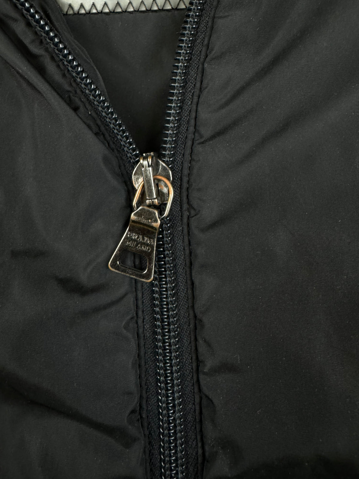 vintage Prada bomber {S}