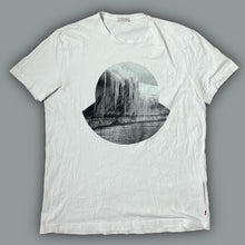 Load image into Gallery viewer, vintage Moncler t-shirt {M}
