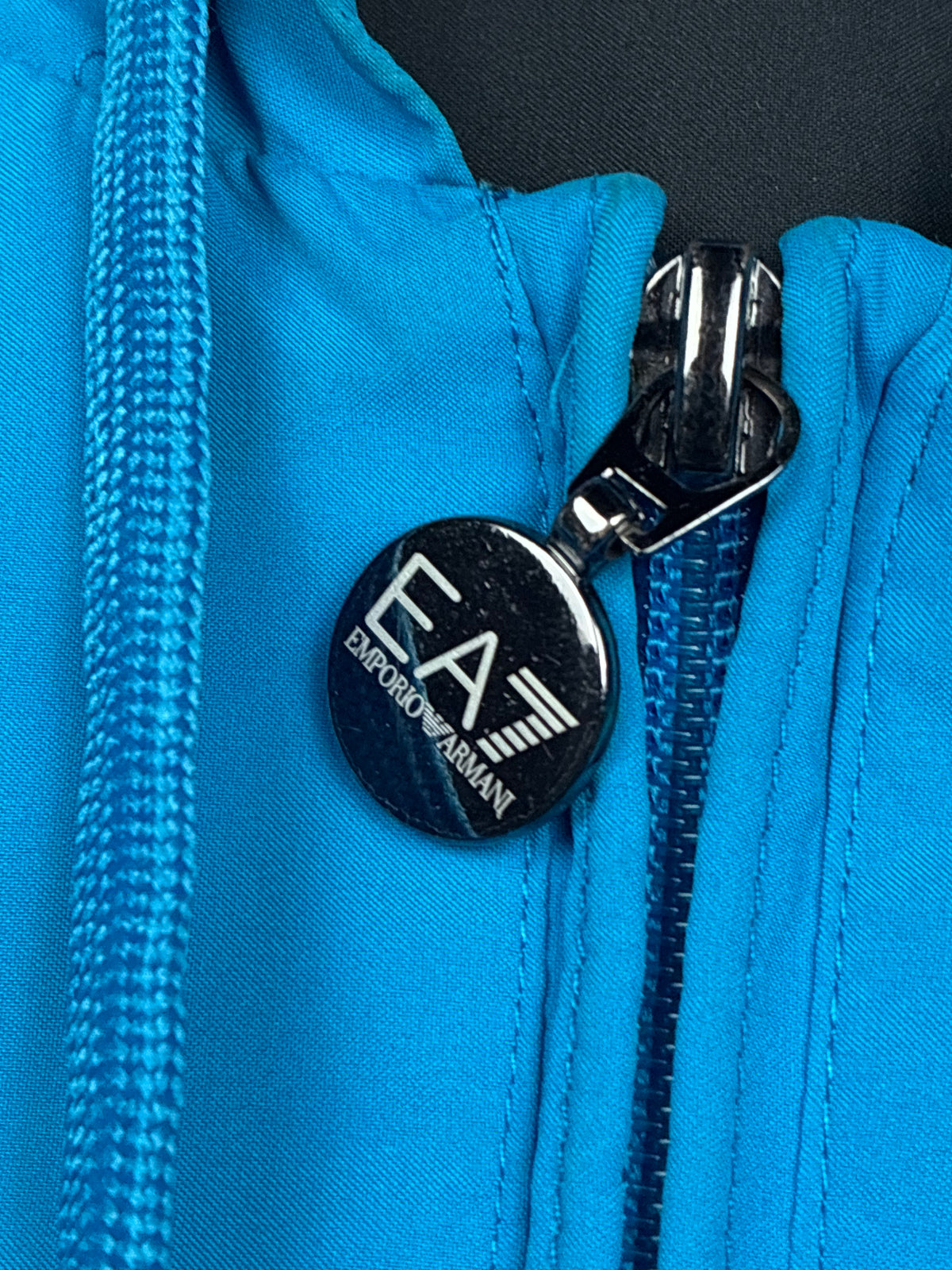 vintage Emporio Armani EA7 windbreaker {M}