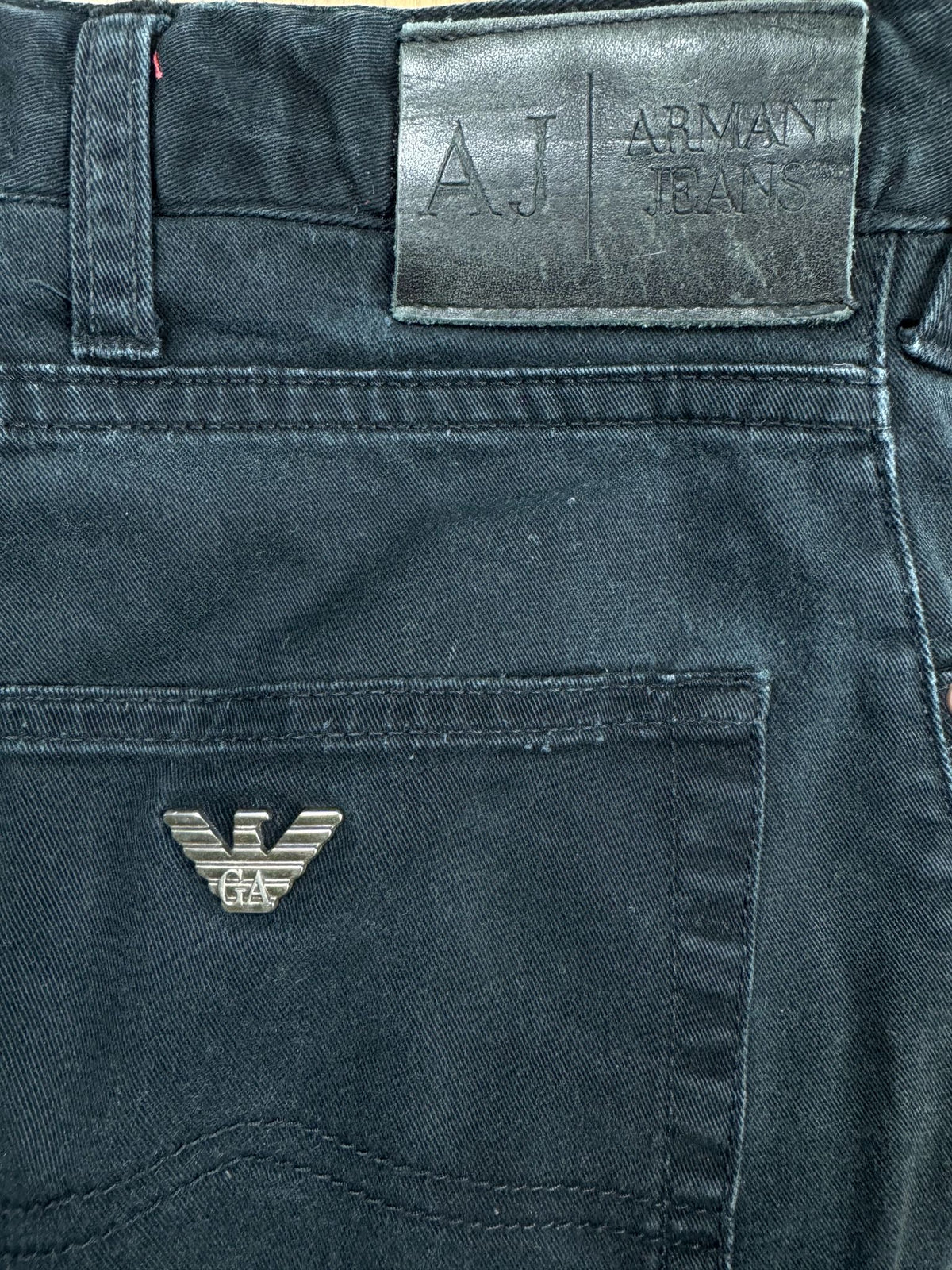 vintage Armani jeans {M}