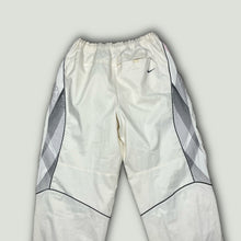 Load image into Gallery viewer, vintage Nike TN TUNED trackpants {M}
