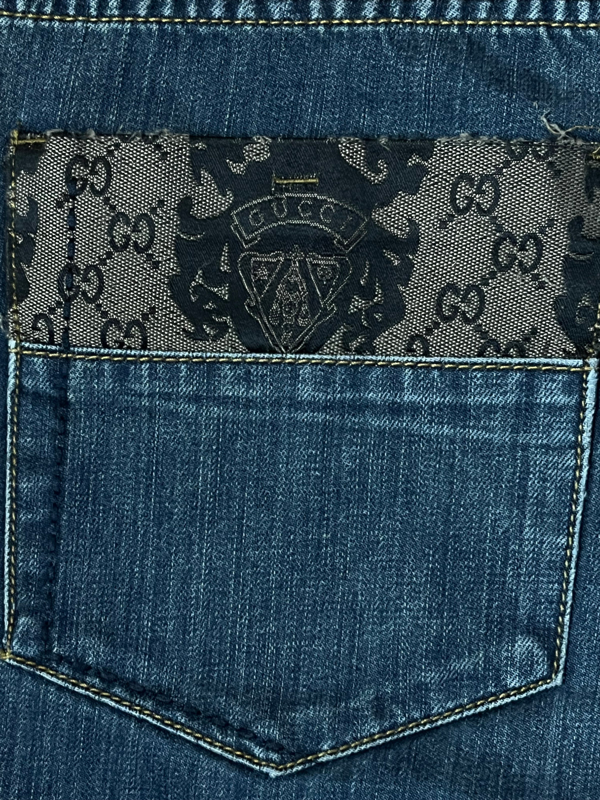 vintage Gucci jeans {M}