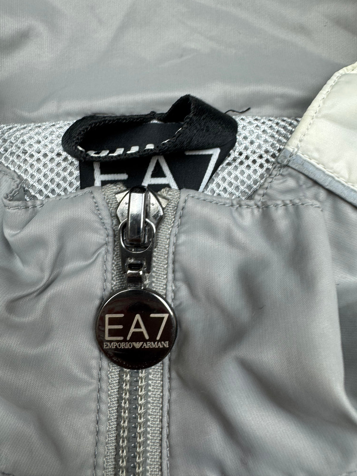 vintage Emperio Armani EA7 windjacket {M}