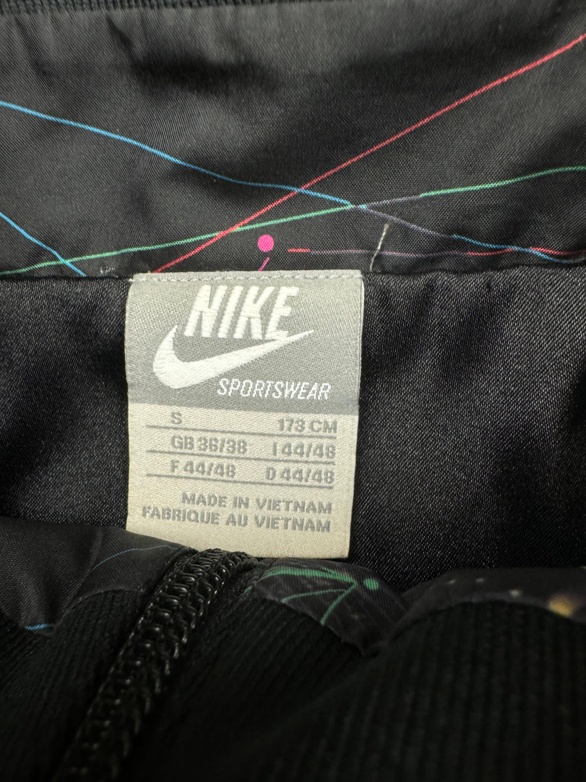 vintage Nike windbreaker {S}
