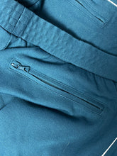 Carica l&#39;immagine nel visualizzatore di Gallery, turquoise Lacoste joggingpants {L}

