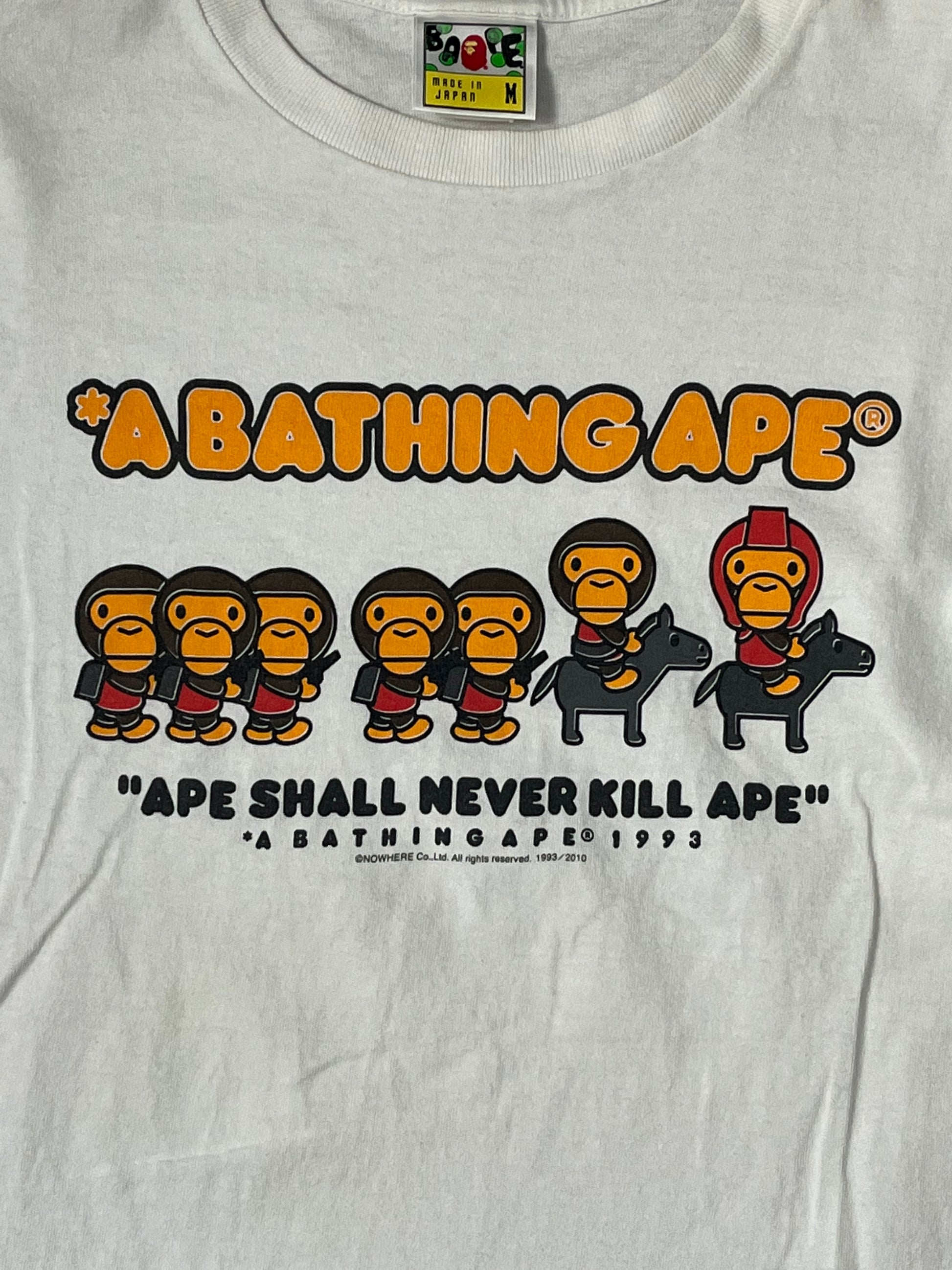 vintage BAPE a bathing ape t-shirt {M}