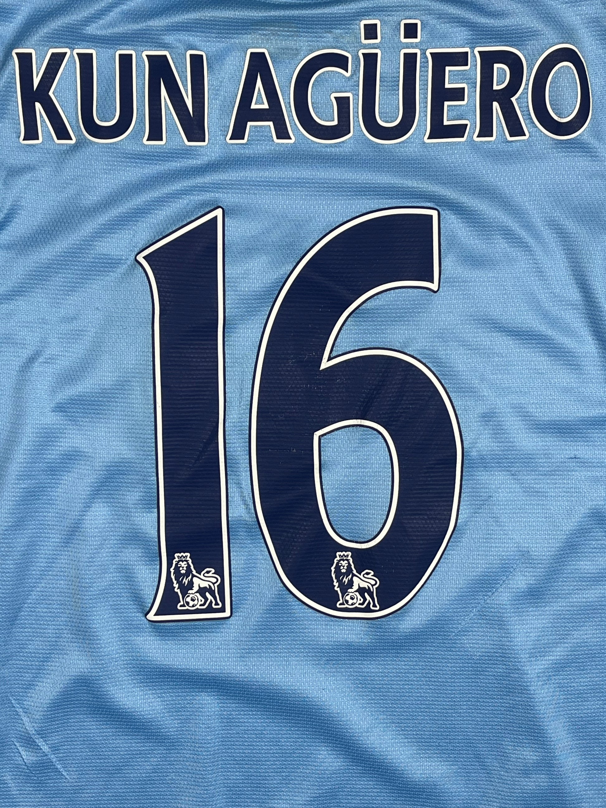 vintage Nike Manchester City KUN AGUERO16 2013-2014 home jersey {S}