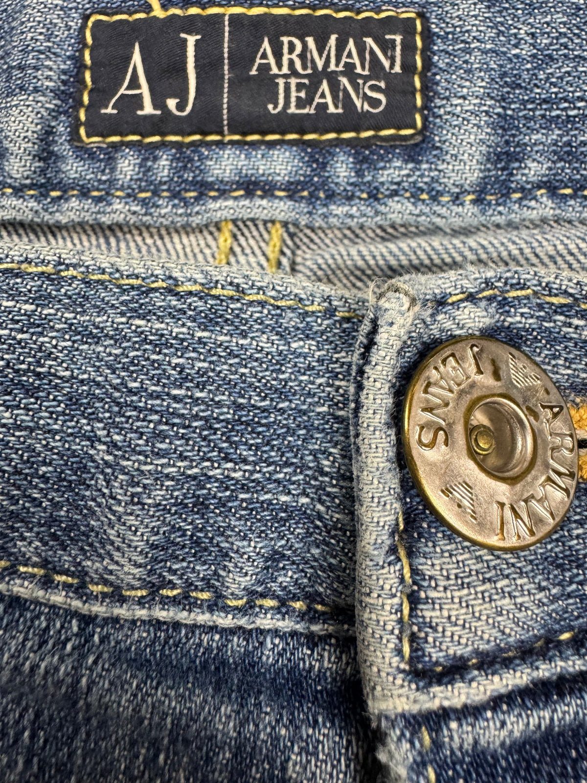 vintage Armani jeans {L}