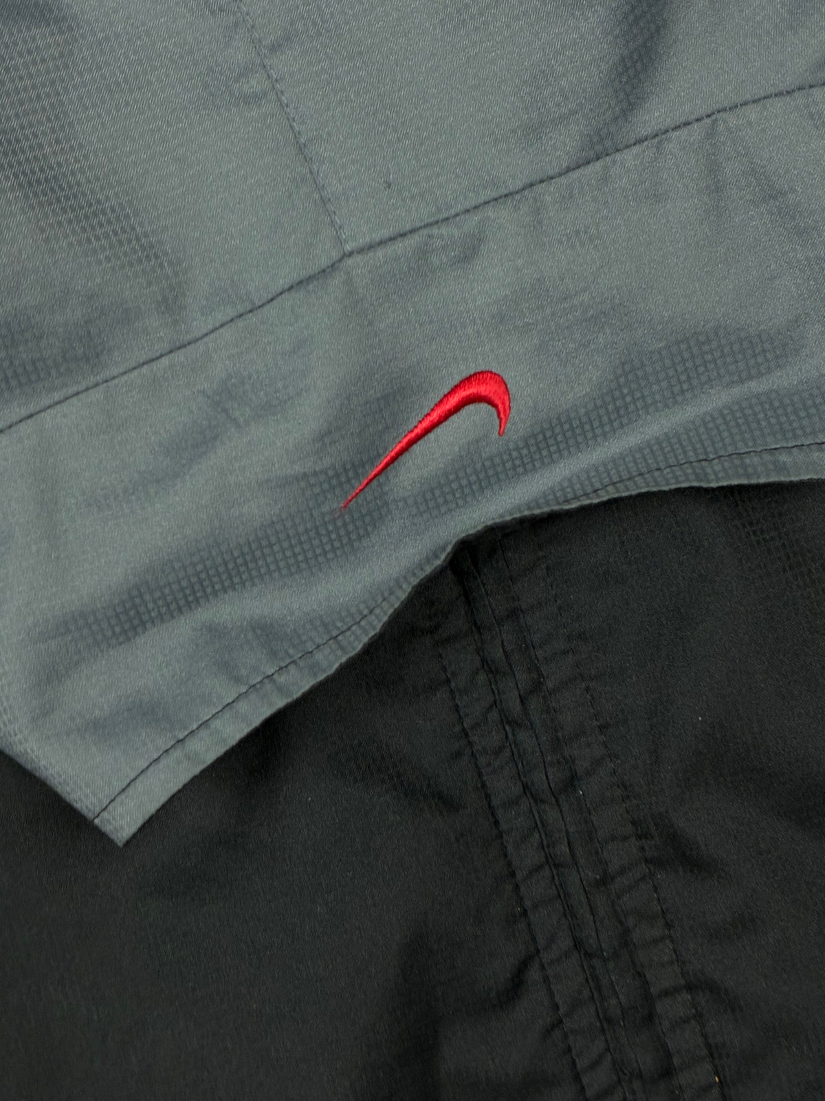 vintage Nike TN TUNED windbreaker {L}