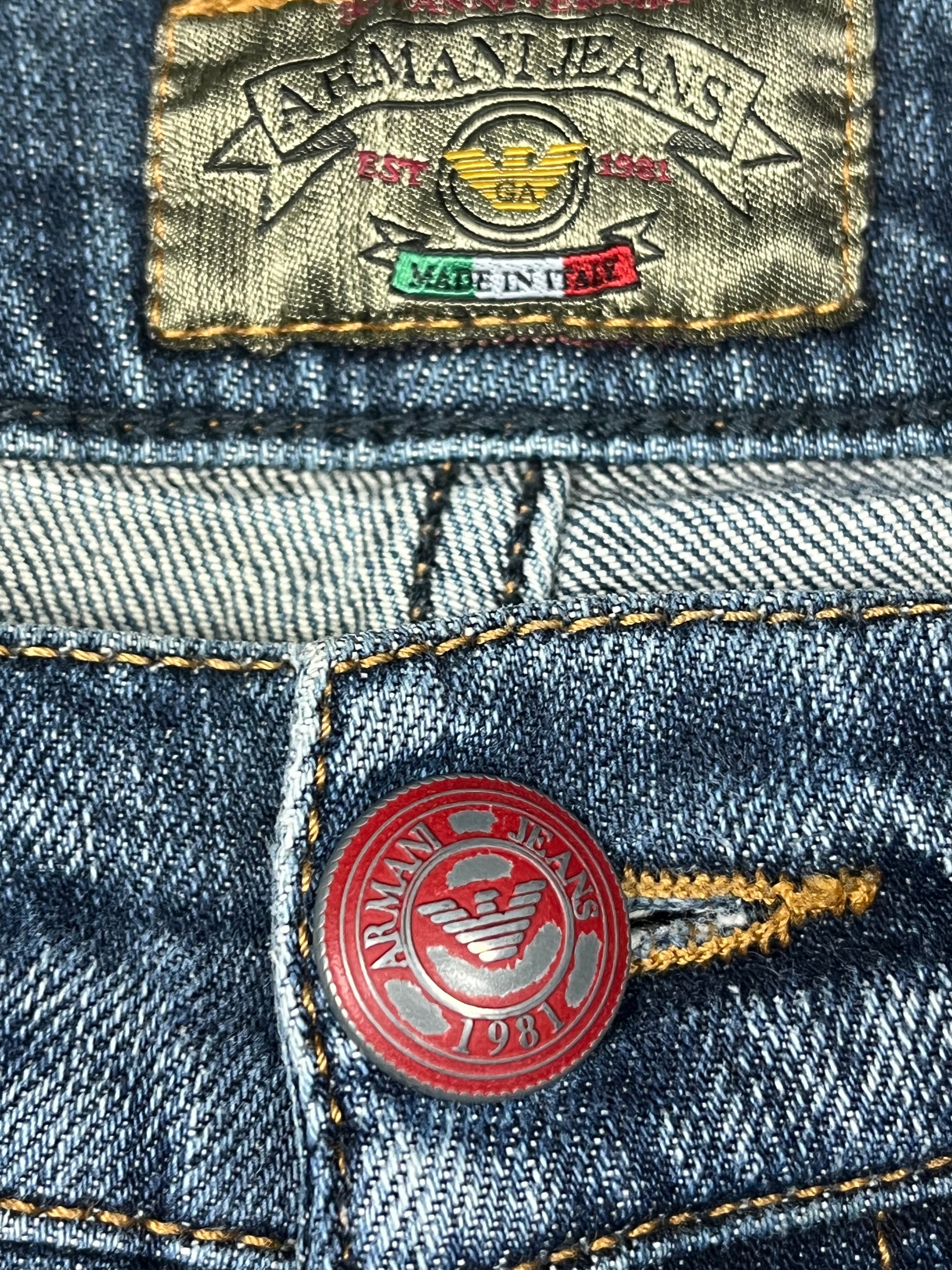 vintage Armani jeans {S}