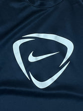 Carica l&#39;immagine nel visualizzatore di Gallery, vintage Nike jersey {S}
