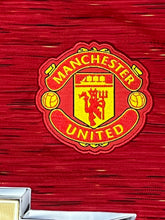 Cargar imagen en el visor de la galería, red Adidas Manchester United 2020-2021 home jersey {S}
