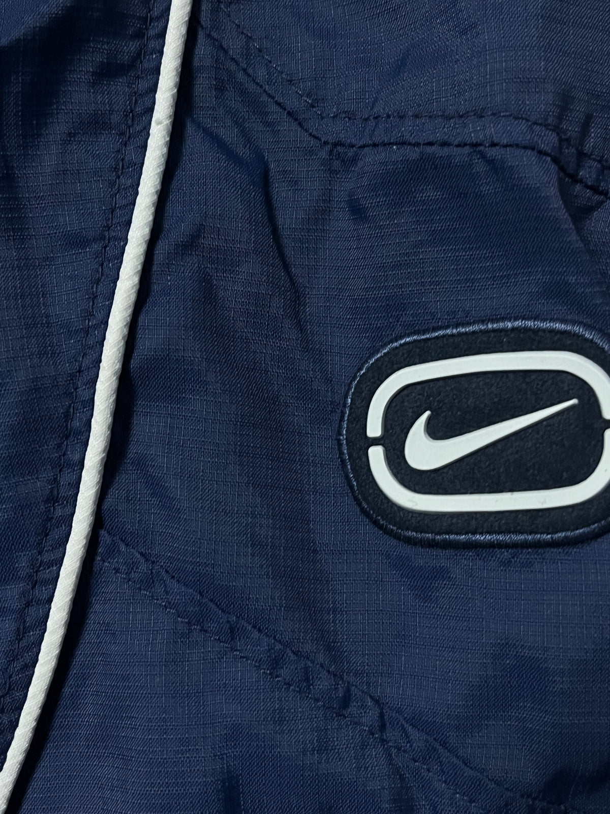 vintage Nike shorts {L}