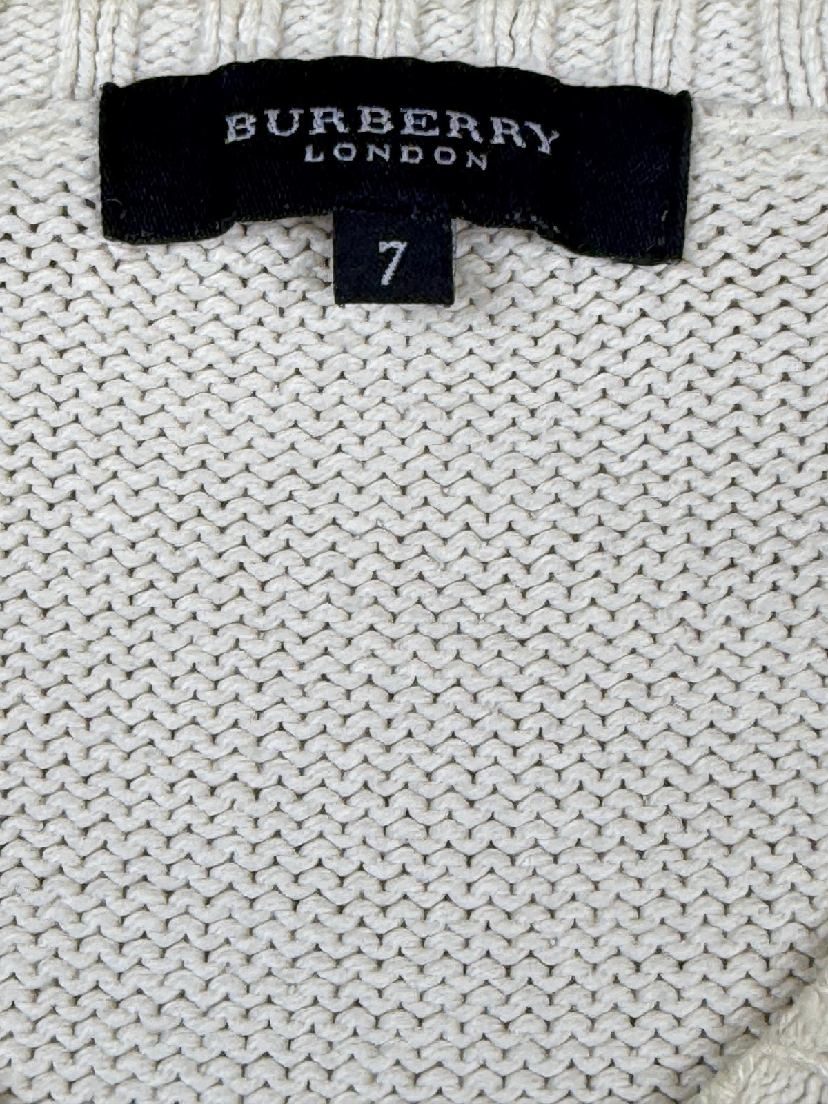 vintage Burberry knittedsweater {XL}