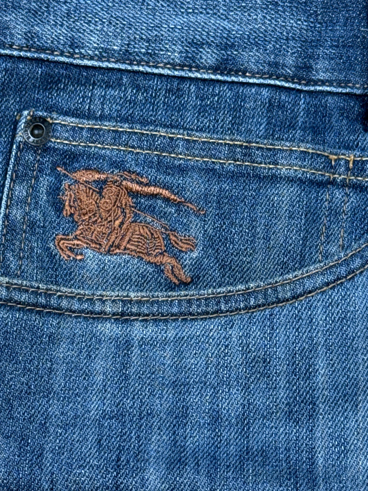 vintage Burberry jeans {XXL}