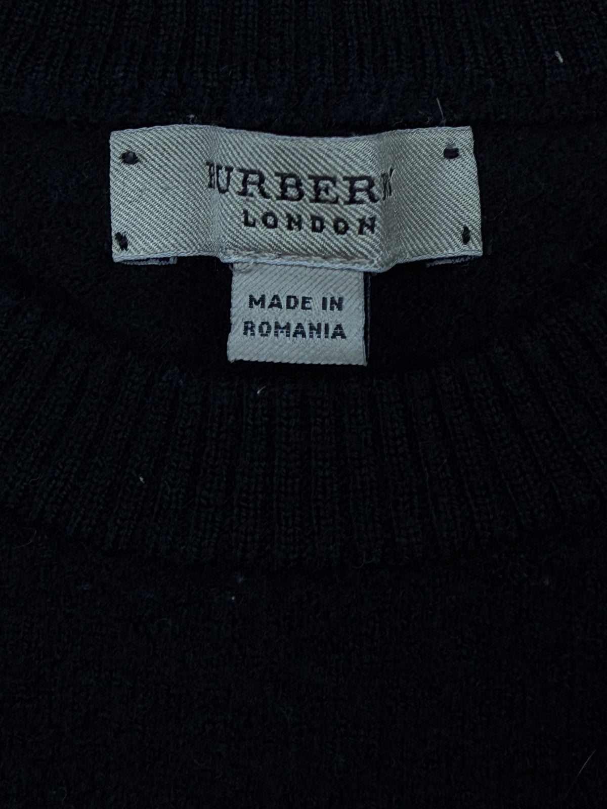vintage Burberry knittedsweater {XS}
