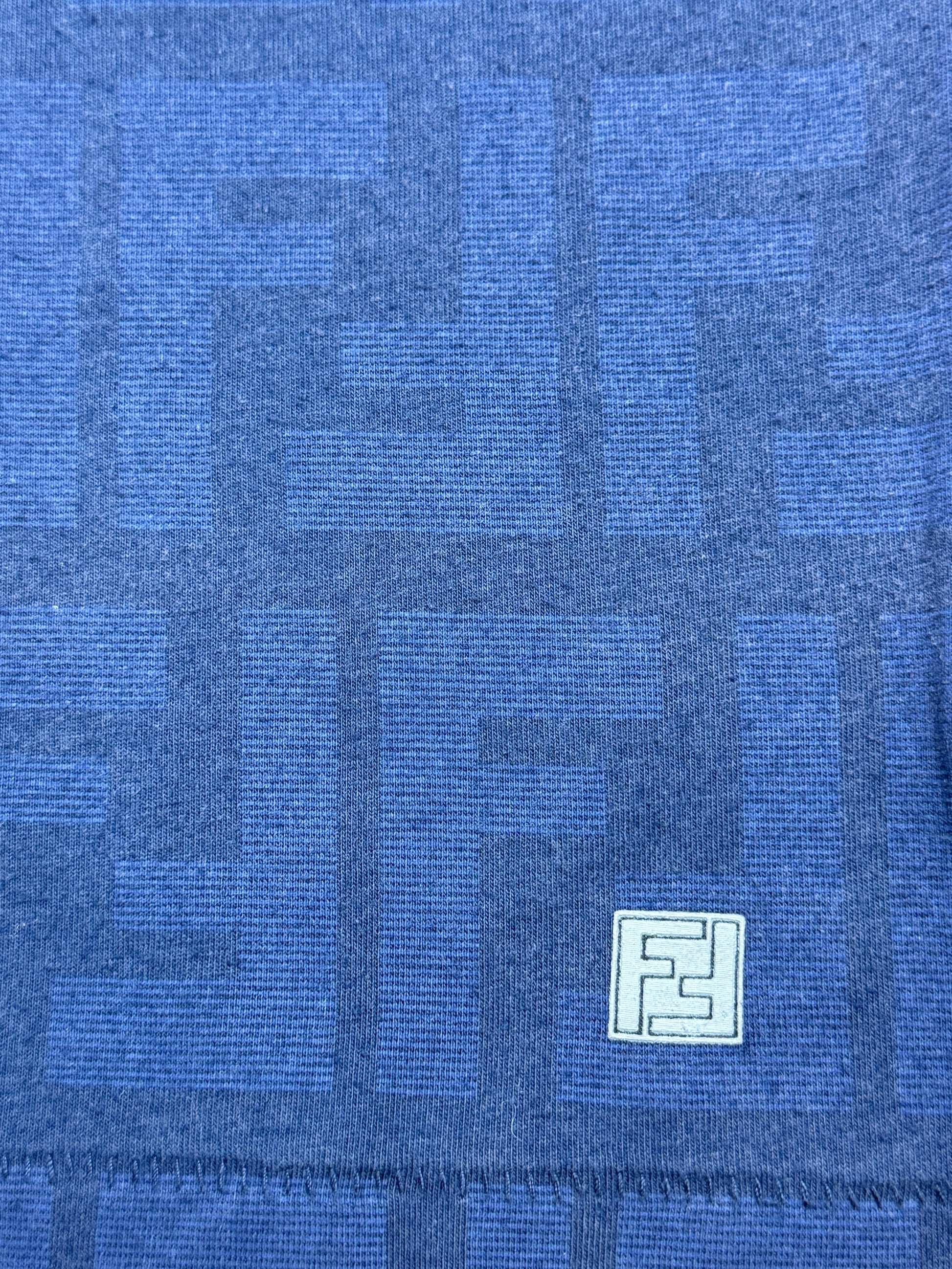 vintage Fendi t-shirt {M}