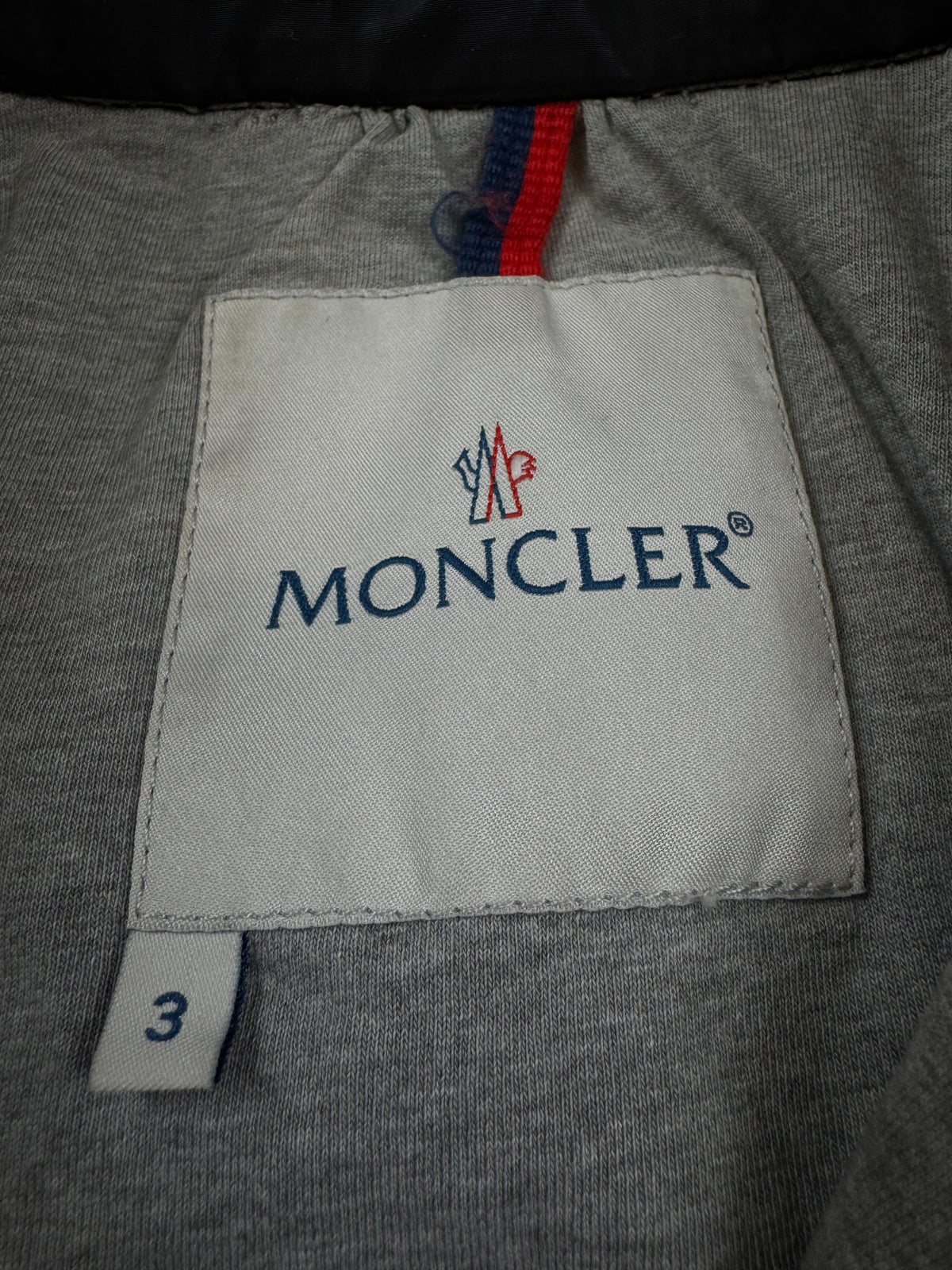 vintage Moncler windbreaker {M}