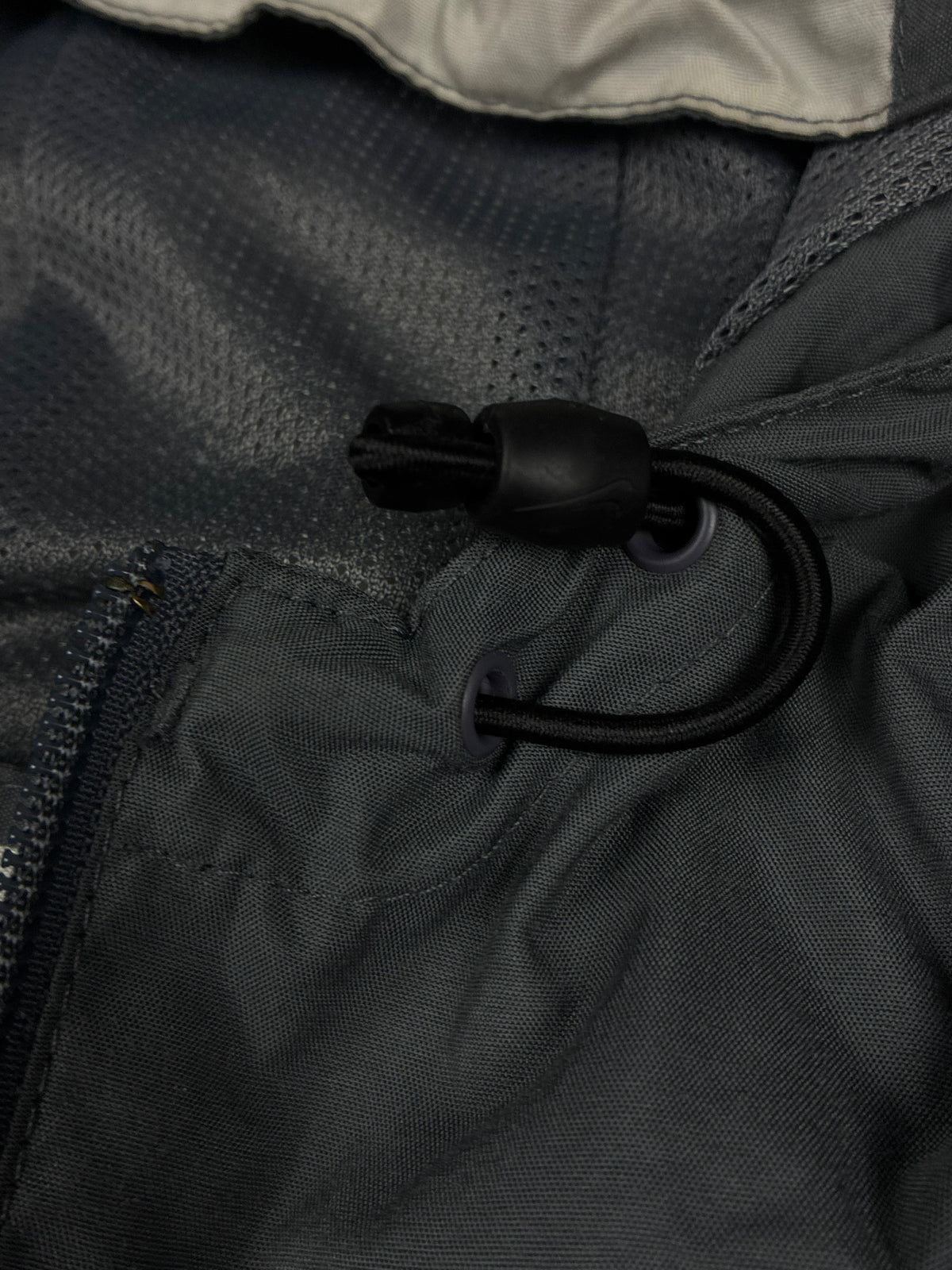 vintage Nike windbreaker {XL}