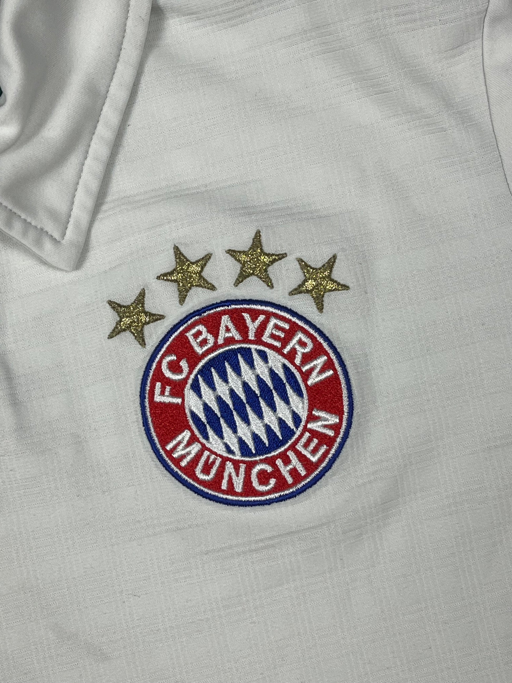 white Adidas Fc Bayern Munich 2013-2014 away jersey {S}