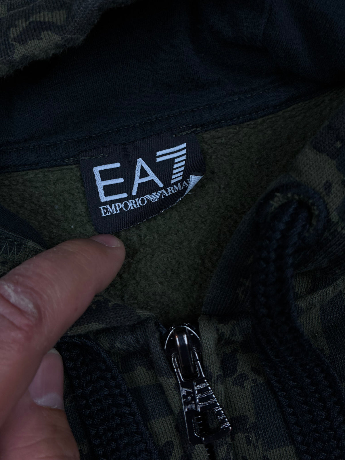 vintage Emporio Armani EA7 sweatjacket {M}