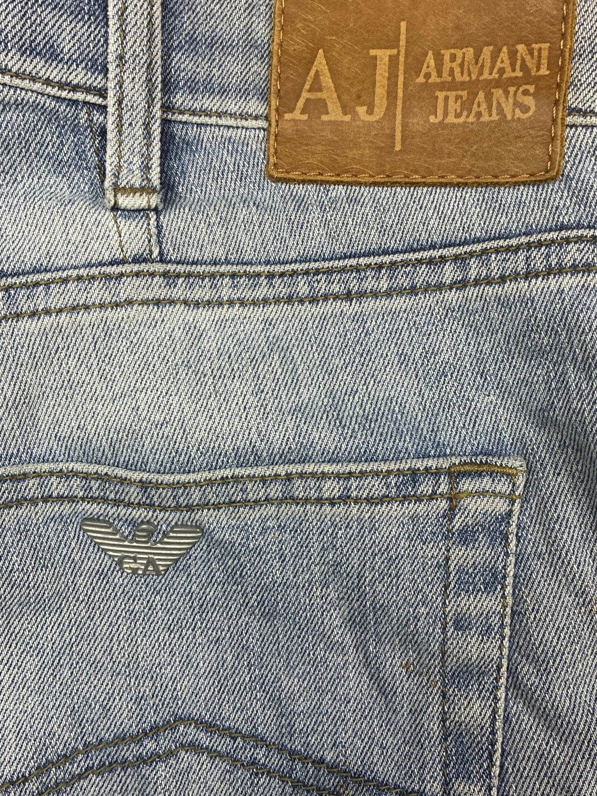vintage Armani jeans {L}