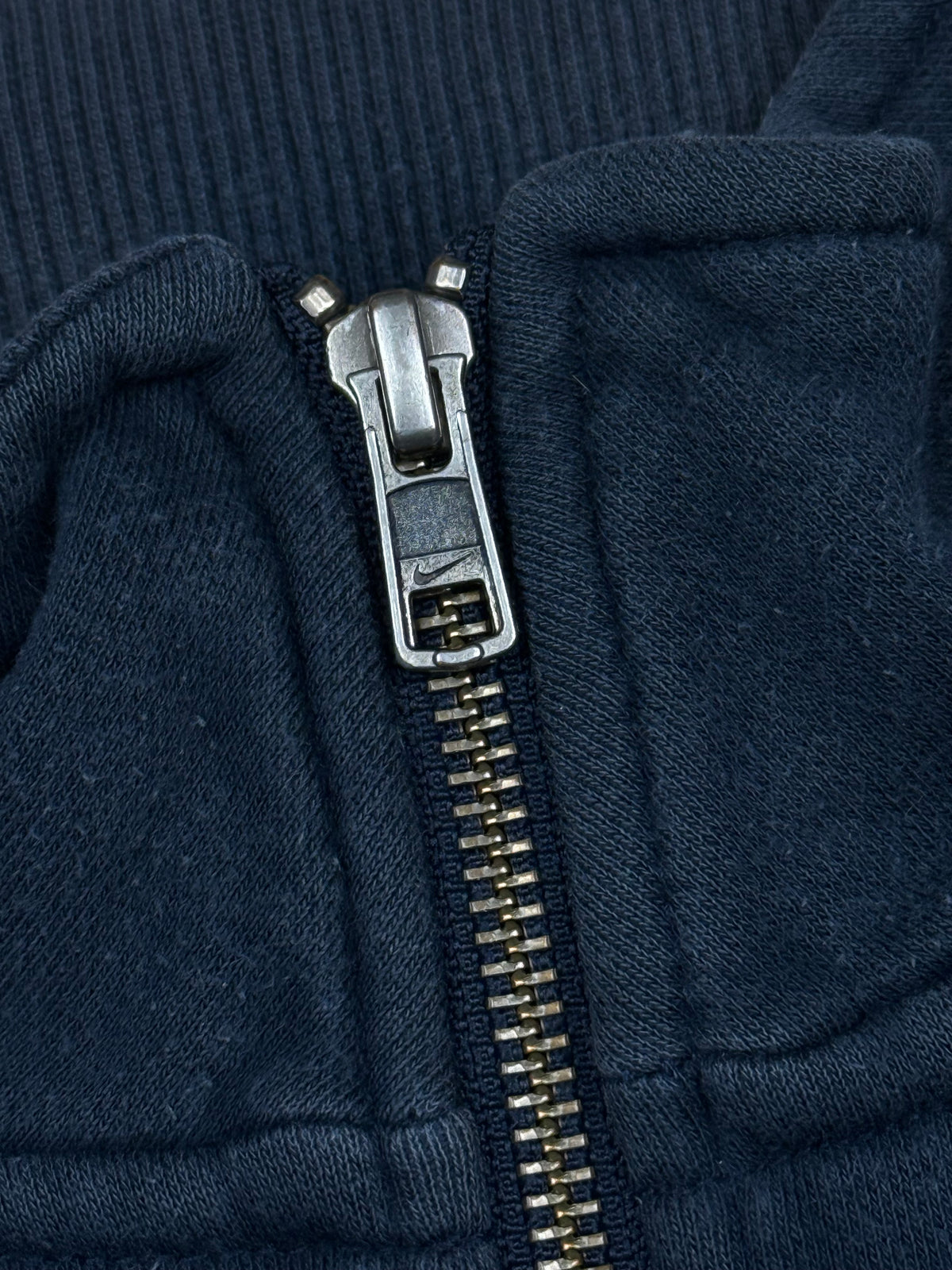 vintage Nike sweatjacket {L}