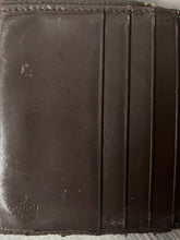 Carica l&#39;immagine nel visualizzatore di Gallery, vintage Gucci wallet
