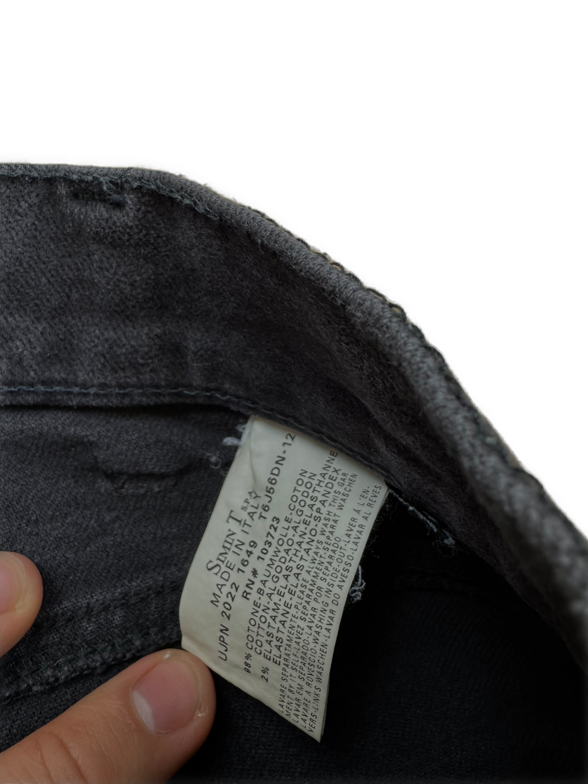 vintage Armani jeans {M}