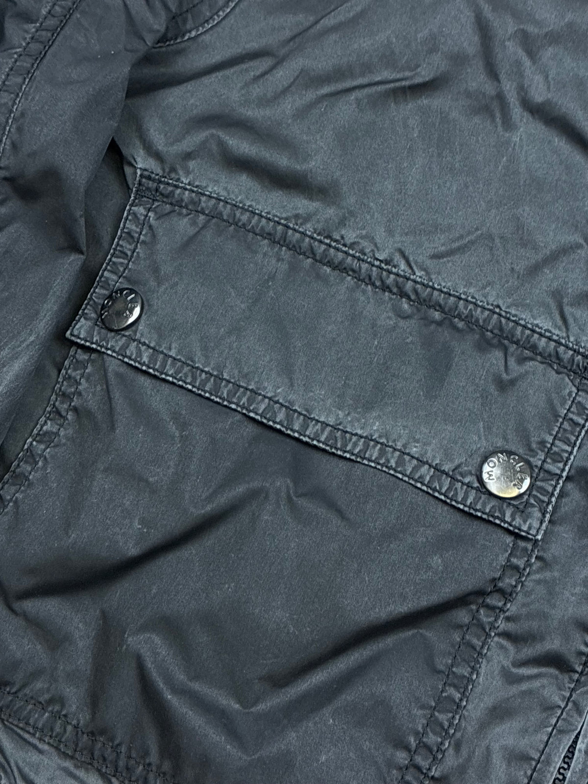 vintage Moncler windbreaker {S}